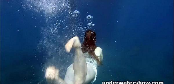  Nastya swimming nude in the sea